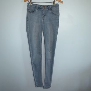 Levi skinny jeans